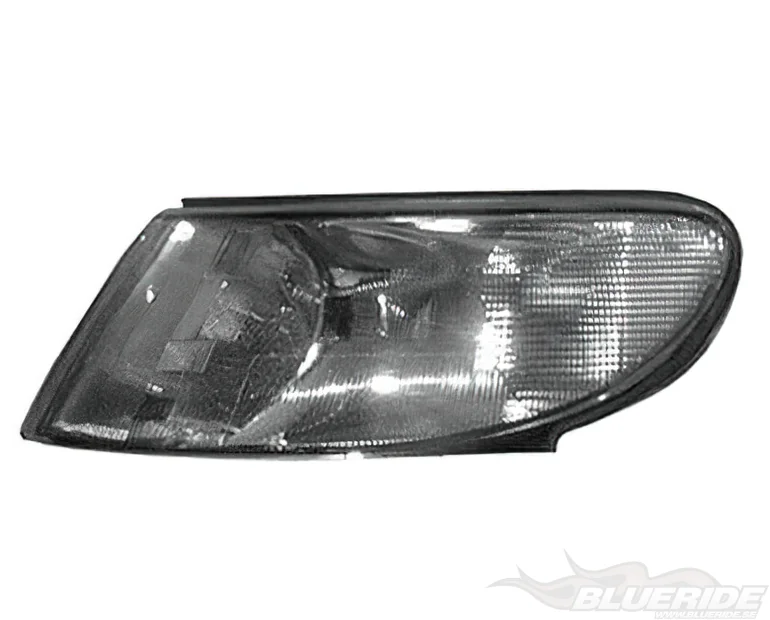 Köp Front Corner Lamp Saab 9-5 98-01 Köp Front Corner Lamp Saab 9-5 98-01