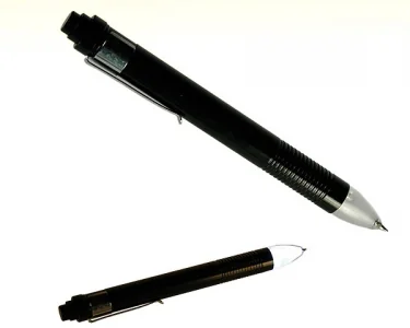 Köp Penna med LED-ljus Penna med LED-ljus