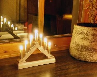 Köp Mini-Ljusstake Silver Batteridriven LED Mini-Ljusstake Silver Batteridriven LED