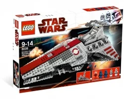 Köp LEGO Star Wars Venator-Class Republic Attack Cruiser 8039