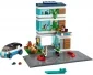 LEGO City 60291, Family House