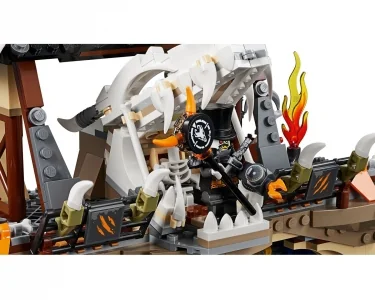 LEGO Ninjago 70655, Dragon Pit
