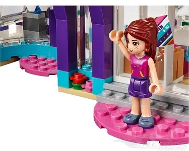 LEGO Friends 41312, Heartlake Sports Centre