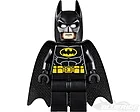 LEGO Juniors 10753, The Joker Batcave Attack