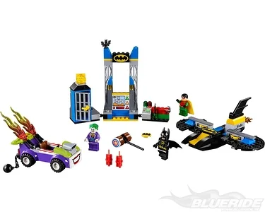 LEGO Juniors 10753, The Joker Batcave Attack