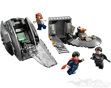 LEGO DC Comics Super Heroes 76009, Superman: Black Zero Escape