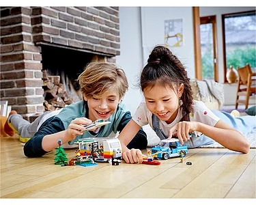 LEGO Creator 31108, Caravan Family Holiday