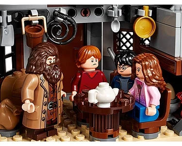 LEGO Harry Potter 75947 Hagrids Stuga: Rädda Vingfåle
