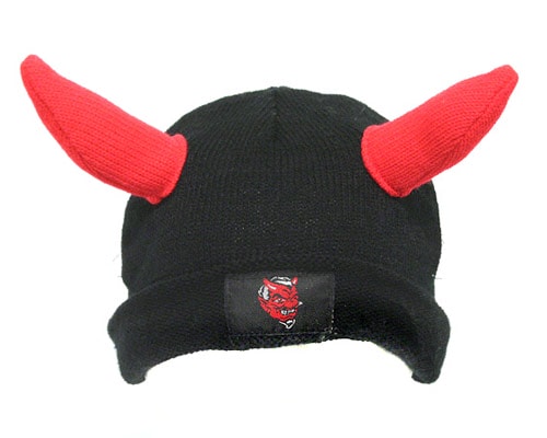 Köp Mössa - Med Djävulshorn Billigt Online