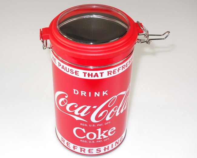 Köp Plåtburk Coca-Cola - Plastlock Billigt Online